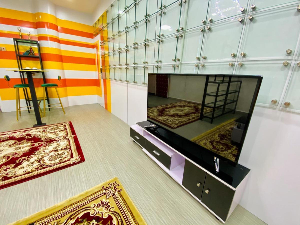 J Boutique Hotel 新张优惠 Muar Eksteriør bilde