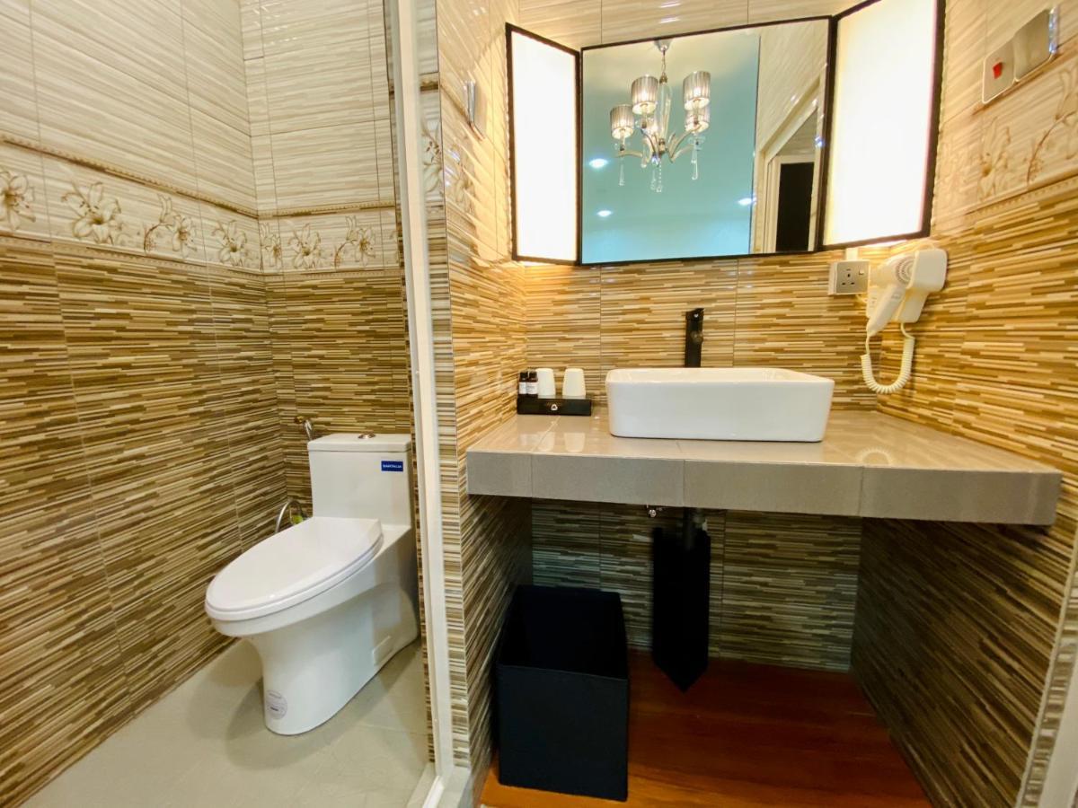 J Boutique Hotel 新张优惠 Muar Eksteriør bilde