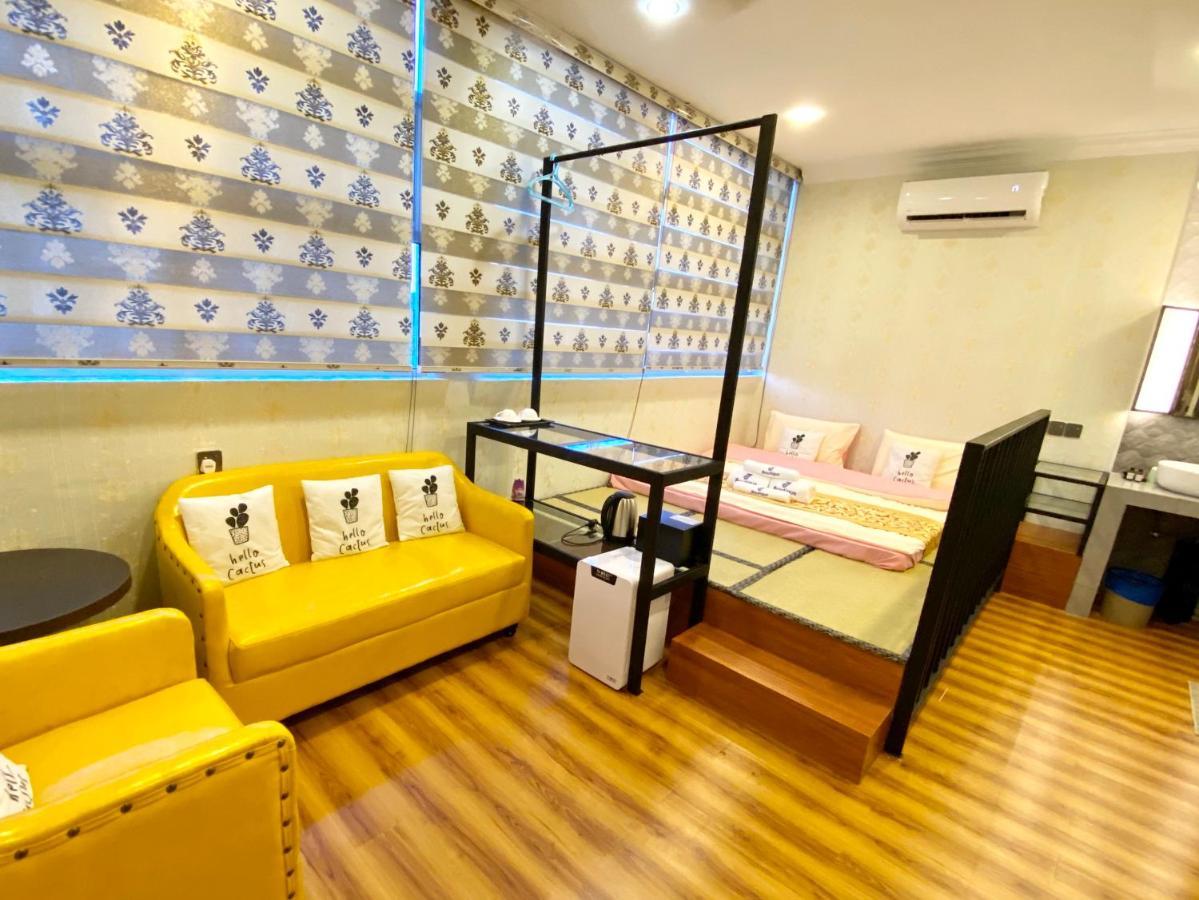 J Boutique Hotel 新张优惠 Muar Eksteriør bilde