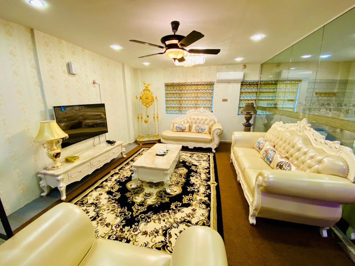 J Boutique Hotel 新张优惠 Muar Eksteriør bilde
